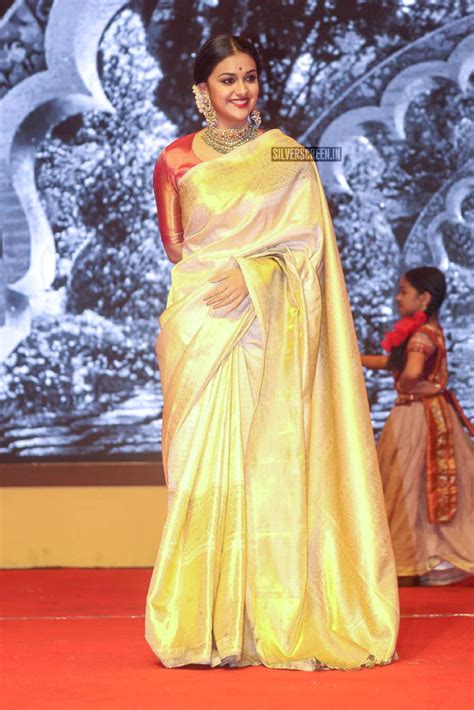 Keerthy Suresh Makes Every Jaw Drop With Awe With Her Traditional Attires She Made Heads Turn