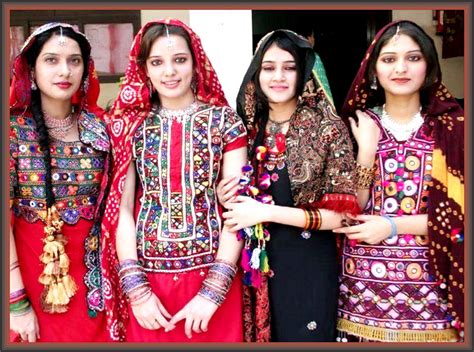 Study Essay On Customs Of Sindhi Embroidery Of Sindh Education