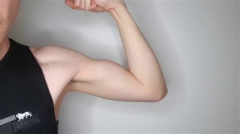 Skinny Biceps Flex Measure Jan 2020 Youtube