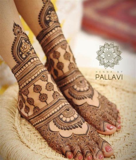 Captivating And Bewitching Feet Mehndi Designs For All Modern Brides