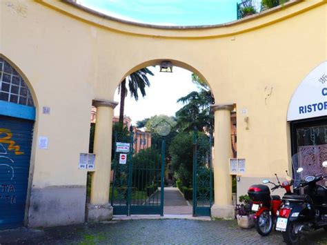 Vendita Loft In Piazza Di Villa Fiorelli 12 Roma Buono Stato 7 M²