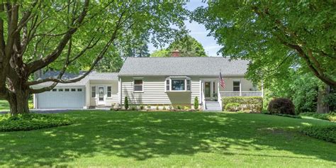 On The Market Beautifully Landscaped Ranch In Lower Easton