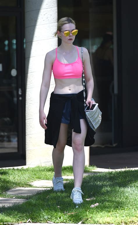 Elle Fanning Exhibits Her Toned Abs In A Sports Bra In La Daily Mail