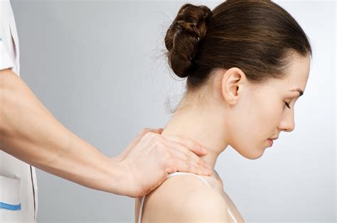 Tips On How To Massage Shoulder Pain Laptrinhx News