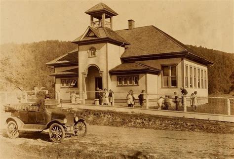 One Room Schoolhouse Minnehaha Springs Wv 1921 Towns In West