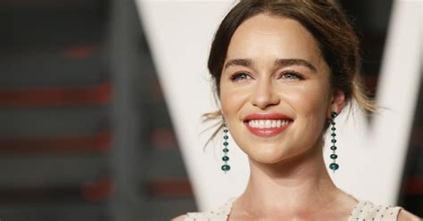 Emilia Clarke Asegura Que La Presionaron Para Hacer Desnudos En Juego De Tronos