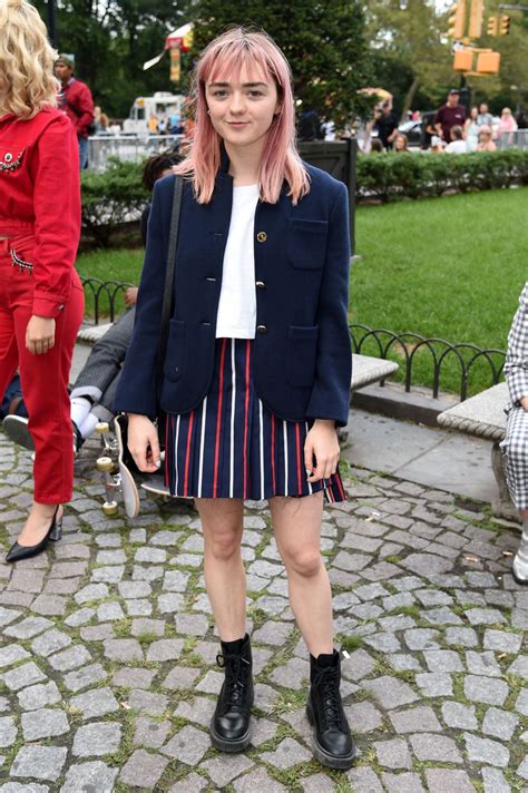Maisie Williams At Thom Browne The Officepeople Performance