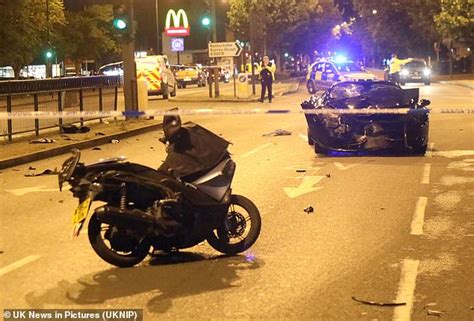 Deliveroo Moped Rider Smashes Windscreen Of £300k Ferrari F430 After