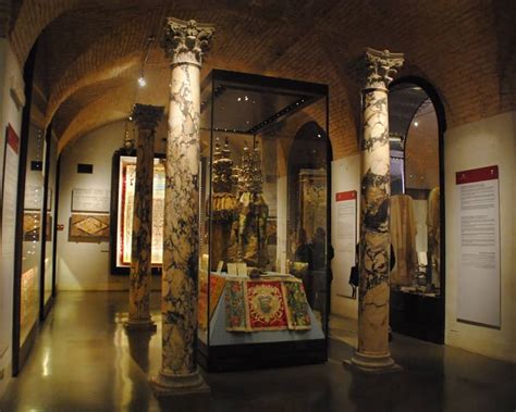 Roma, an ethnic group of traditionally itinerant people who originated in northern india but live in modern times most roma speak some form of romany, a language closely related to the modern. Jewish Museum in Rome: 5 reasons to see it - BellaCarne