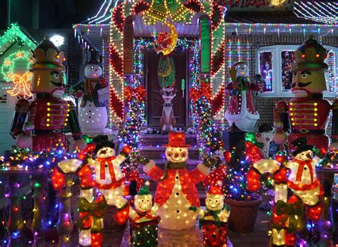 Make Looking At Neighborhood Christmas Lights Even More Fun For Kids