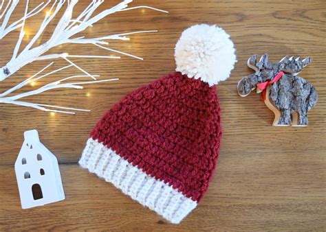 Christmas Crocheting Baby And Toddler Santa Hat Traveling Hook