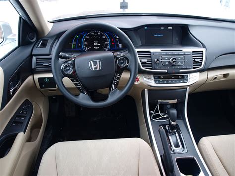 Honda Accord Hybrid Information And Photos Momentcar