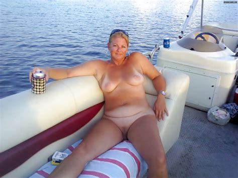 Mature Nude Boating 137 Pics 2 XHamster