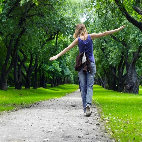 Claim your free human design chart and free decision maker's kit to discover your #1 secret to making better decisions. Karen Curry Parker: Human Design for Everyone - The ...