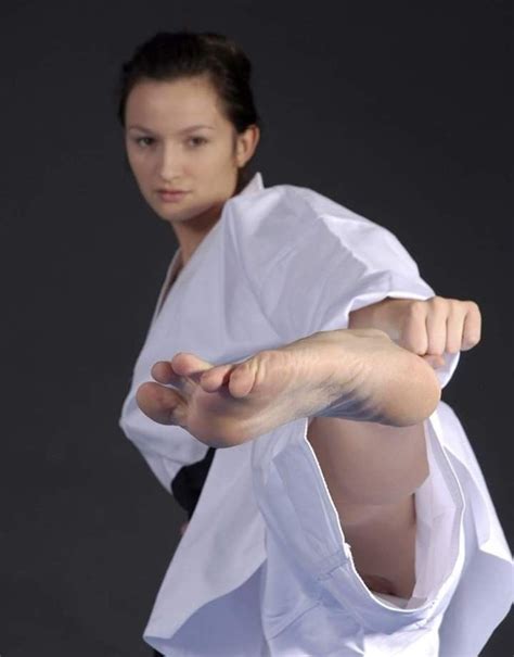 Pin By On Kicks Martial Arts Women Female Martial Artists