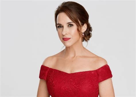Lacey Chabert Wiki, Facts, Net Worth, Married, Husband, Age, Height