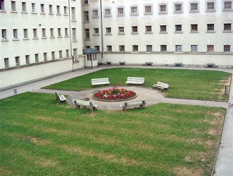 Einfach kontakt aufnehmen und besichtigungstermin vereinbaren. JVA Straubing - Deutscher Schachbund - Schach in Deutschland