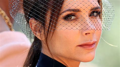 Victoria Beckham Is Having A Big Sale The Prices Will Surprise You