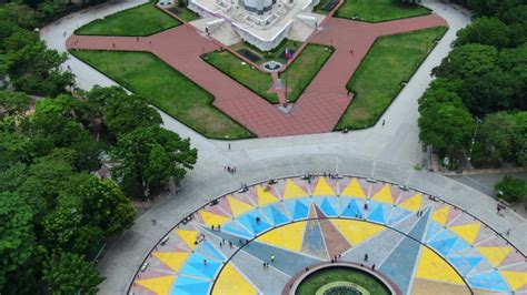 Quezon Memorial Circle In Quezon City Philippines Image Free Stock
