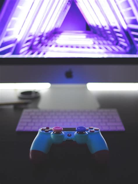Whether you need to replace a broken one or are aiming to improve your performance with an advanced model, it's aesthetic considerations should take a backseat to practicality, but the odds are that you'll see a controller you like and start there. Purple Aesthetics Ps4 Wallpapers - Wallpaper Cave