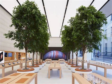 Once you arrive at the apple store, you will need to check in for your appointment. Apple takes their retail store brand experience to the ...