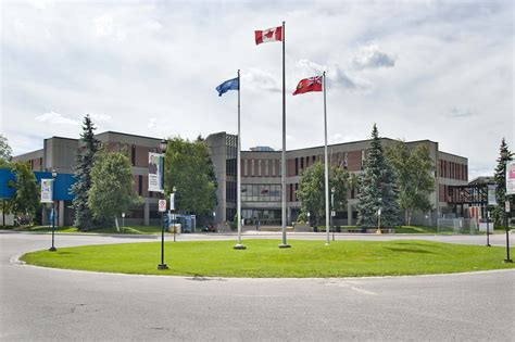 Университет Georgian College цены на обучение описание программ