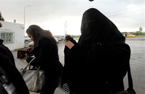 Tunisia Becomes The Latest Country To Ban Full Face Veils After A Spate