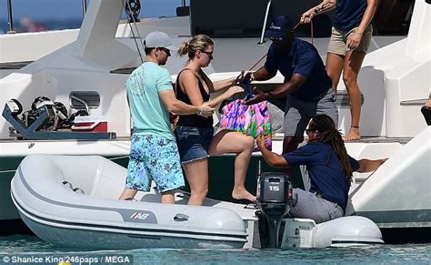 Mark Wahlberg Helps Rhea Durham During Barbados Break Daily Mail Online