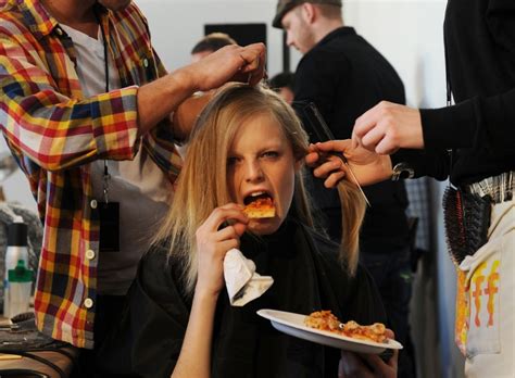 Do Models Really Eat Pasta Salad And Bagels Right Before A Fashion Show