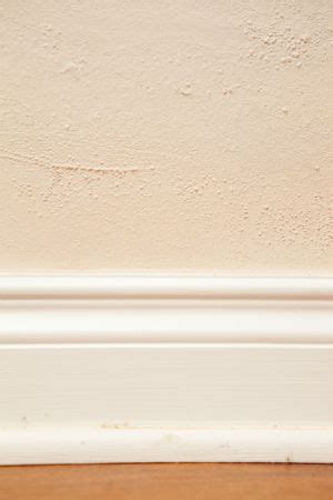 I didn't have any problems if the door was recently painted, an improper priming job can explain why the paint is now starting to bubble and peel. Bubbling Paint? 5 Potential Causes and How to Fix Each ...