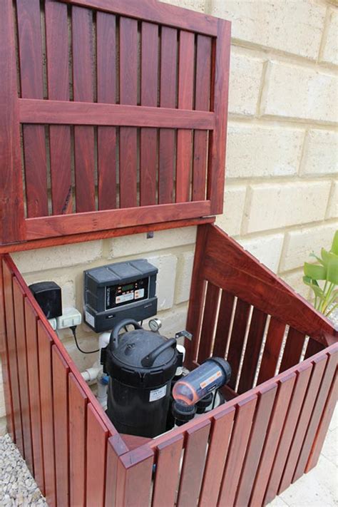 If yours will be joining those ranks as the summer winds down—maybe it's broken, maybe after all this heat you've resigned to moving to the yukon before june rolls around again—you. 14 Creative Ways To Hide Your Air Conditioner Unit - Home ...