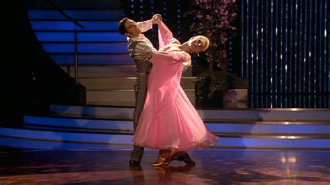 Nach zwei töchtern solle das geschlecht des kindes eine überraschung sein. Let's Dance: Das Halbfinale: Maite Kelly tanzt den ...