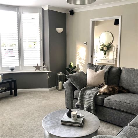 Fantastic Pictures Grey Carpet Livingroom Style Deciding On The Best