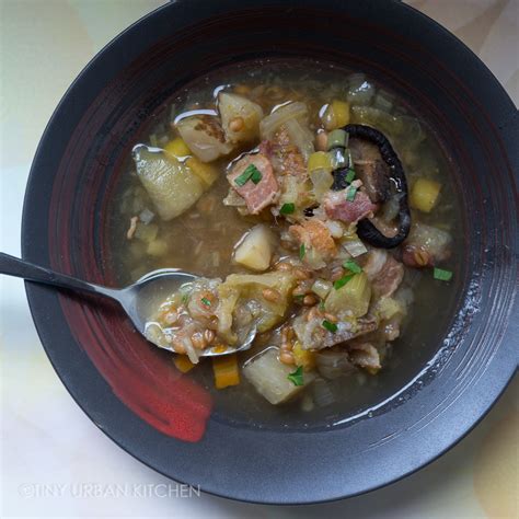Autumn Root Vegetable Soup With A Pressure Cooker