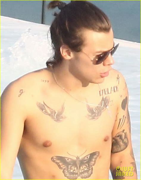 Harry Styles Confirms He Has Four Nipples Photo Shirtless