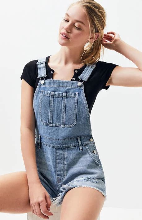 Women S Shorts Pacsun Overall Shorts Overalls Fashion Overalls Outfit Short