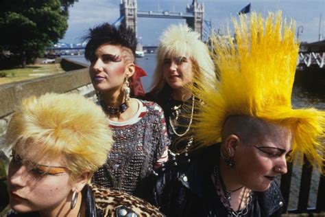 Fotoğraflarla Punk Modası Anarşi İngilterede