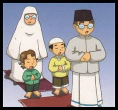Download now kumpulan animasi muslimah shalat design kartun. 33 Gambar Kartun Orang Sholat Berjamaah- Ayah Sutradara Shalat Jamaah Untuk Keluarga ...