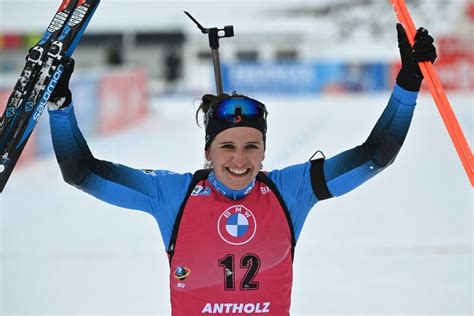Biathlon La Française Julia Simon Remporte La Mass Start Danterselva
