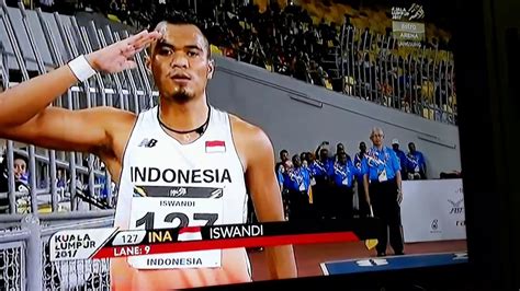 Khairul hafiz jantan bersedia menuntut segala ilmu daripada pengarah teknikal kom, dwayne miller dalam usaha merebut. Khairul hafiz jantan 10.38 saat . - YouTube