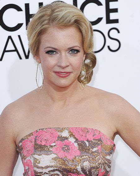 Melissa Joan Hart Shows Off Amazing Weight Loss In New