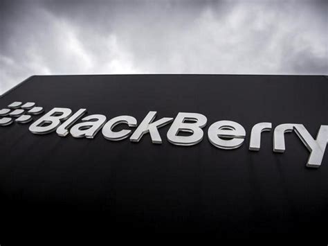 Blackberry Q3 Revenue Tops Expectations Itechment