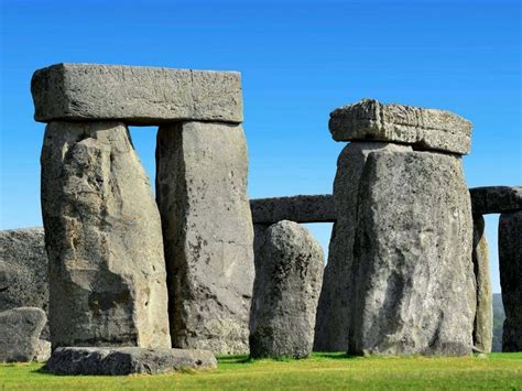 5 Reasons To Visit Stonehenge City Wonders