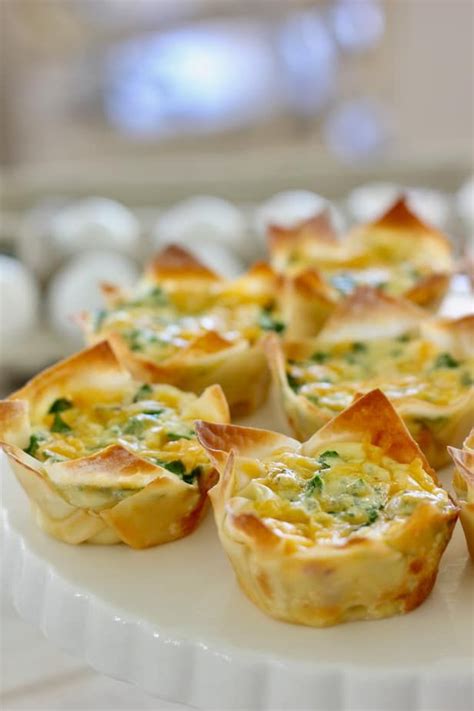 These wontons are filled with a juicy pork and prawn / shrimp filling and wonton soup. Mini Quiche In Wonton Wrappers in 2020 | Mini quiche, Wonton wrappers, Quiche recipes