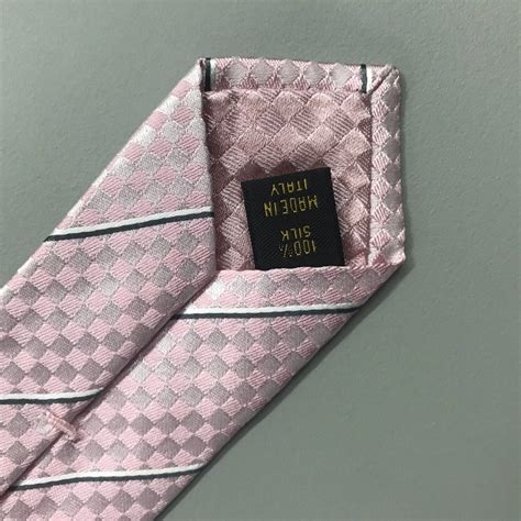Louis Vuitton Ties Pink Silk Ref54165 Joli Closet