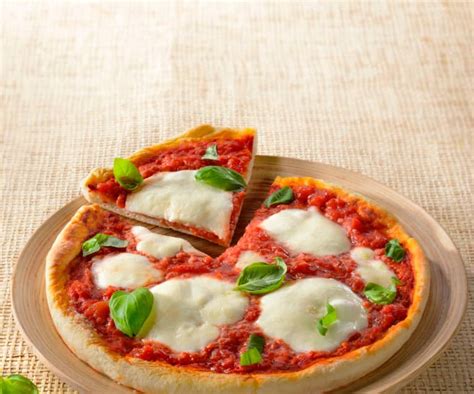 Pizza Margherita Cookidoo® Resmi Thermomix® Tarif Platformu