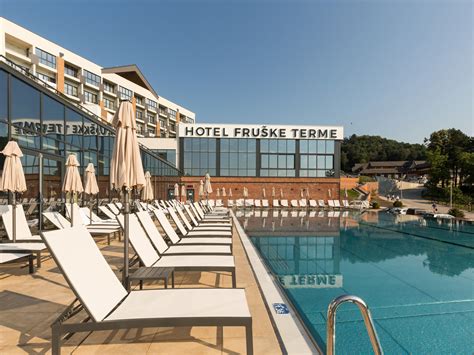 Hotel Mövenpick Resort And Spa Fruske Terme In Novi Sad Günstig Buchen