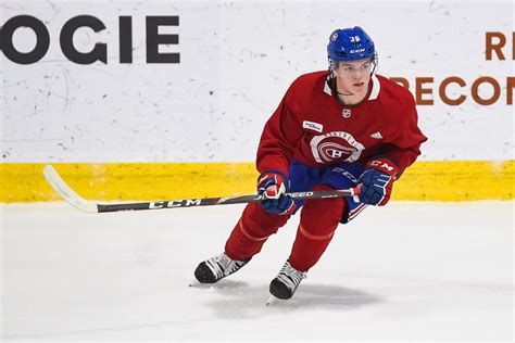 Though the other finalists had outstanding seasons, this was always going to be caufield's year after leading the nation in goals and points. Habs Headlines: Cole Caufield impressing his coach at WJC ...
