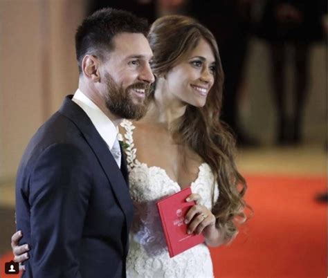 Vídeo Do Estranho Beijo De Messi Na Noiva Torna Se Viral Mundo Flash