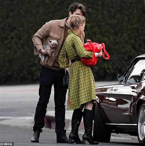 Her first major movie role was friday night lights, and her first leading role was all the boys love mandy lane. Amber Heard heads to a party with new boyfriend Andrés ...